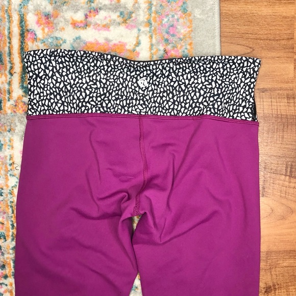 Lululemon Wunder Under Leggings Reversible Plum 6 - Picture 8 of 16